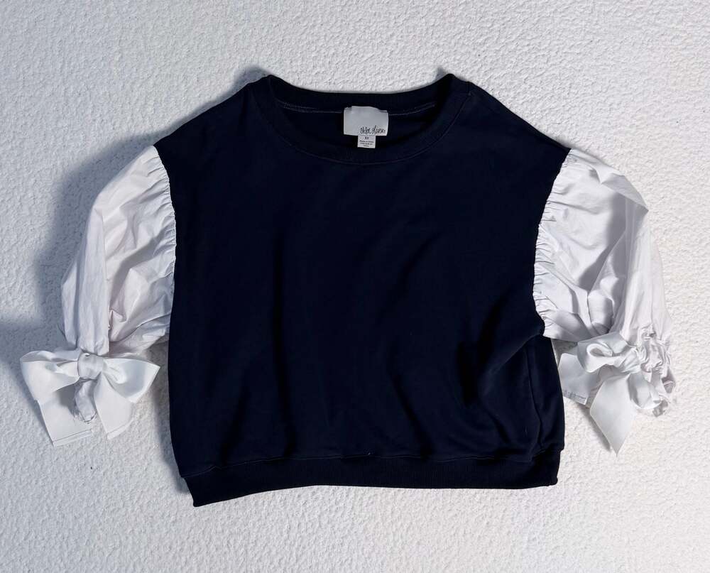 Chloe Oliver Black Sweatshirt with White Contrast Poplin Bow Sleeves Size XS